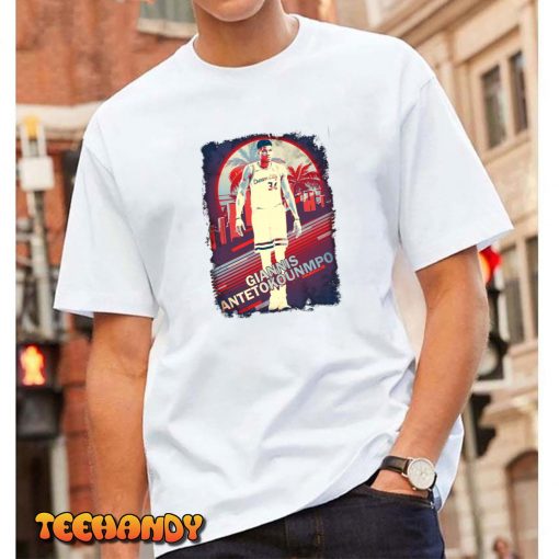 FREAK Giannis Antetokounmpo Vintage Retro T-Shirt