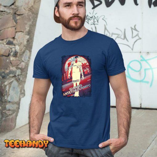 FREAK Giannis Antetokounmpo Vintage Retro T-Shirt