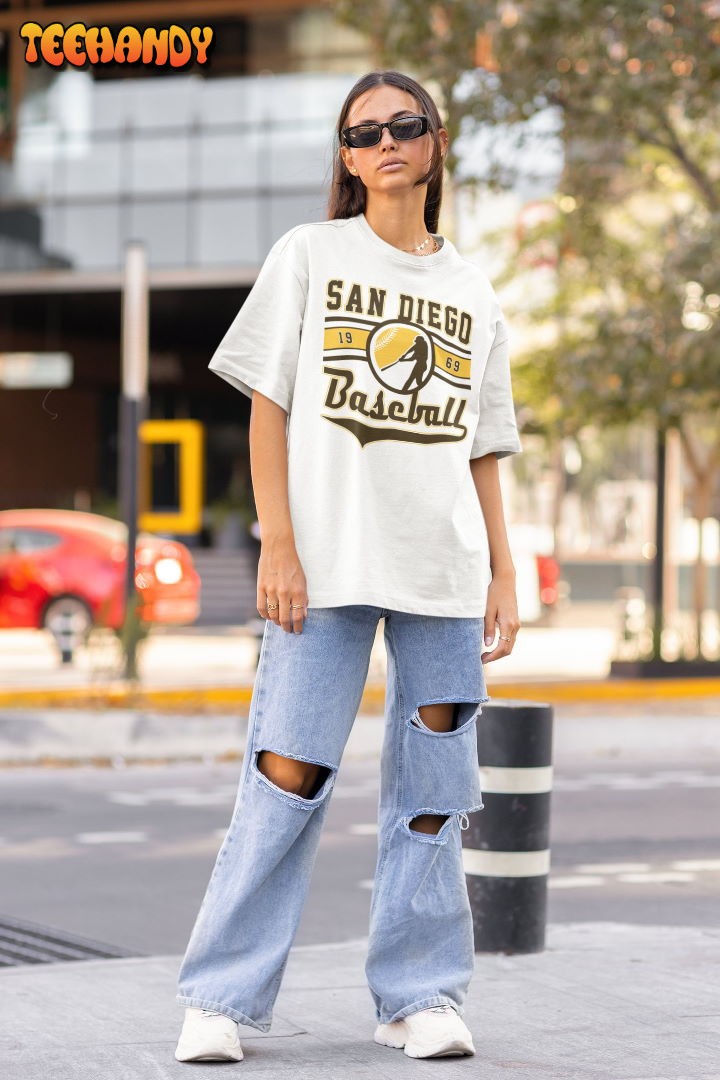 Vintage San Diego Padre Crewneck Sweatshirt T-Shirt, Padres EST 1969 Sweatshirt Vintage San Diego Padre Crewneck Sweatshirt T-Shirt, Padres EST 1969 Sweatshirt