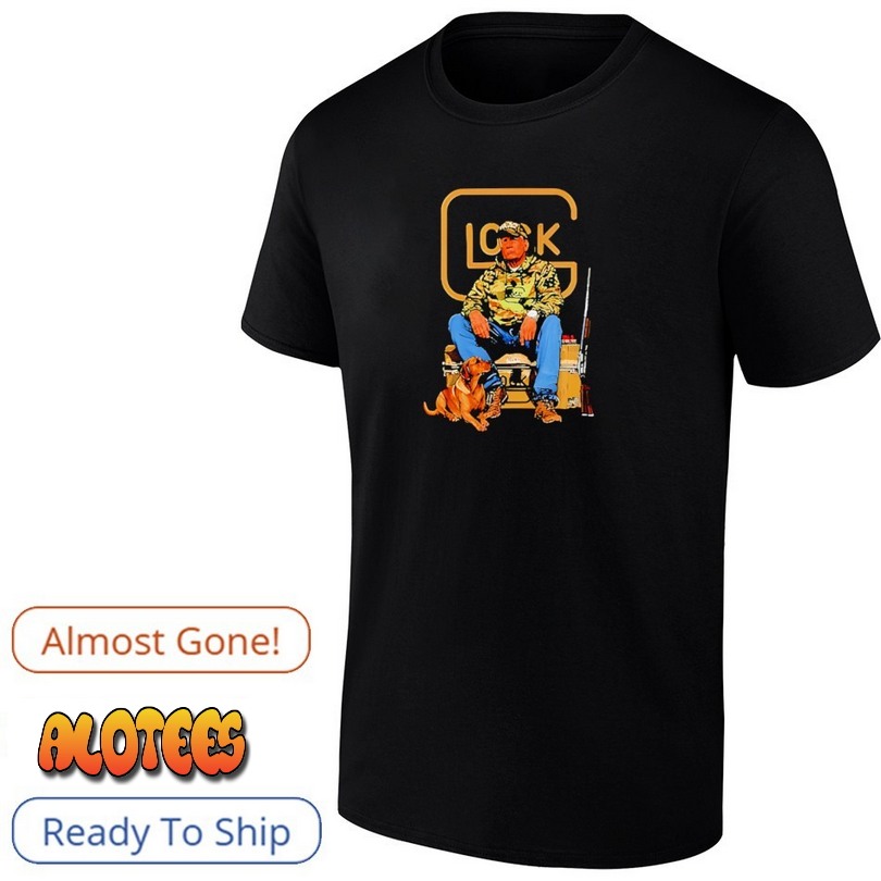 Trump The 47th President Holding A Glock Sitting Next To A Hunting Dog Shirt